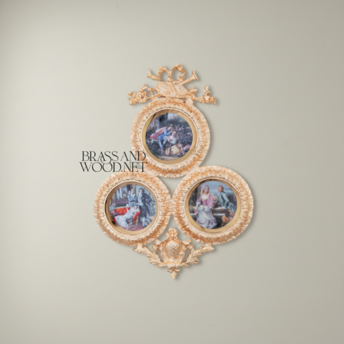 طقم إطارات جدارية دائرية ثلاثية على طراز لويس السادس عشر بتاج البوق وزخارف الأكانثوس - Gold