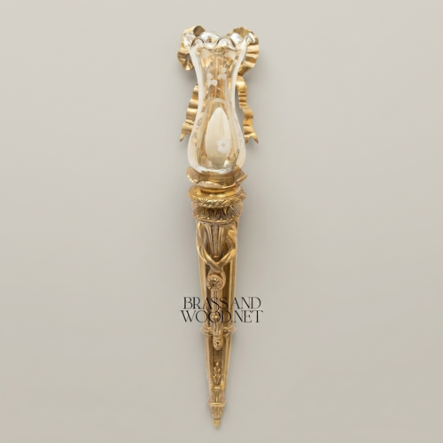 أبليك حائط كلاسيكي على شكل مشعل نحاسي بعقدة شريط وكوب زجاجي ملبد - Antique Gold