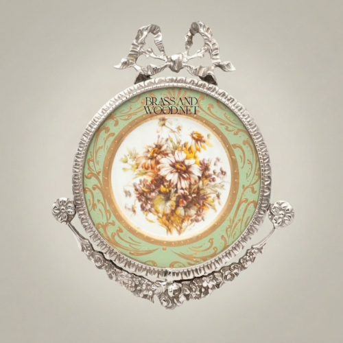 إطار جداري دائري من النحاس والخزف على طراز الروكوكو - ميدالية زهور بتاج ربطة - Silver