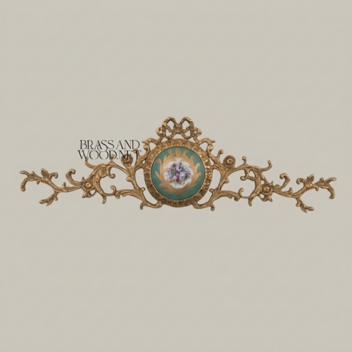 كارتوش جداري روكوكو نحاسي بميدالية زهرية فيروزية – إفريز لوالب الأكانثوس - Antique Gold