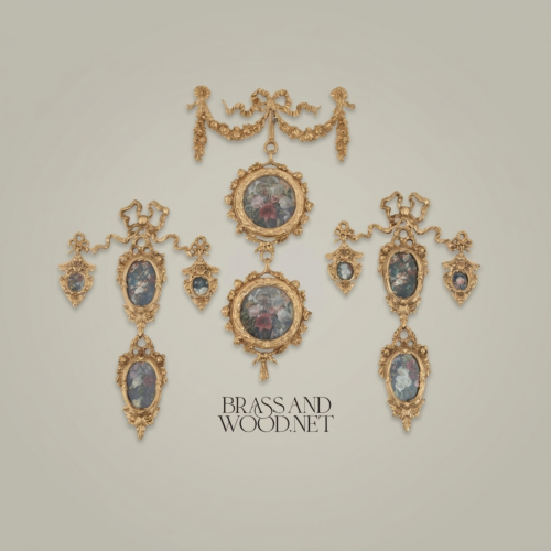 معلقة جدارية نحاسية على طراز روكوكو بإطارات بيضاوية متتالية ولوحات زهرية - Antique Gold