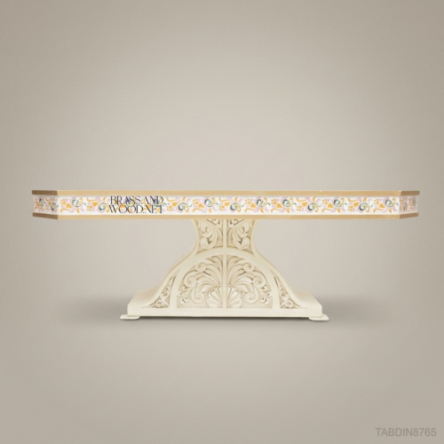 طاولة طعام منحوتة ومطلية يدويًا من Brass & Wood