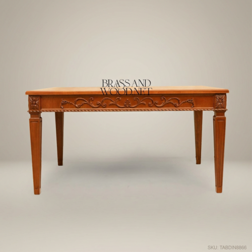 طاولة طعام خشبية منحوتة كلاسيكية من Brass & Wood